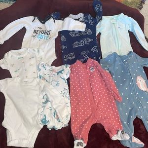 8 Carter’s newborn onesies